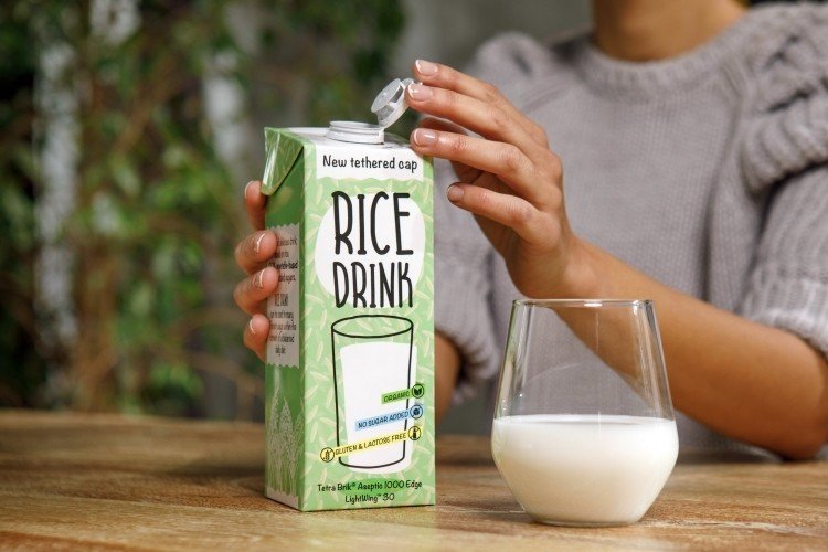 Tetra Pak partners with leading beverage brands to launch the world’s first tethered caps on carton packages